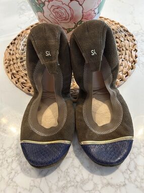 Yosi Samra green suede/navy ballet flats 8